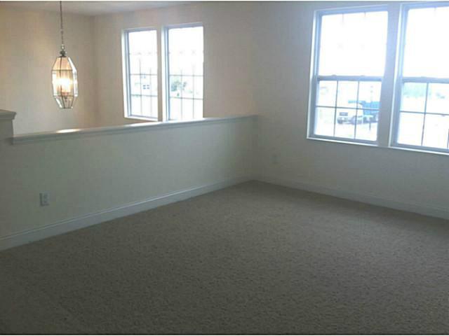 138 Edmonds Drive, Unit 71 Commercial Point, OH 43116 - Photo 8 of 8