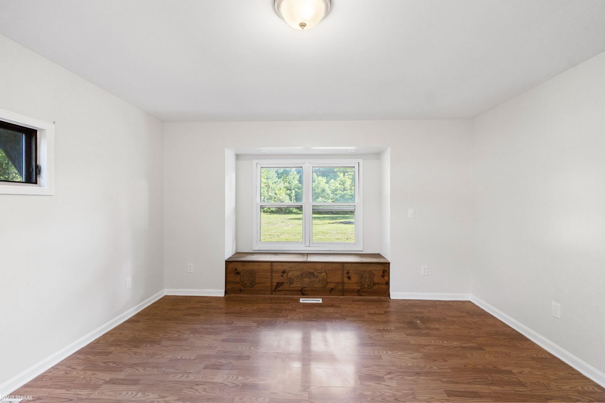 3403 Krafft Road Fort Gratiot, MI 48059 - Photo 19 of 30 50181796-84475e29-1e23-4bd0-9834-969467b4c093.JPG