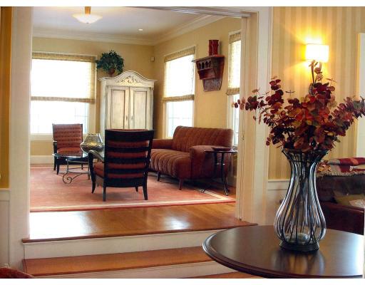 72 Abbott Road Wellesley, MA 02481 - Photo 4 of 18 a living room with furniture and a potted plant