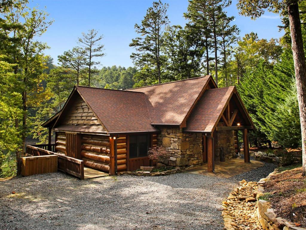 a view of a car park in front of house