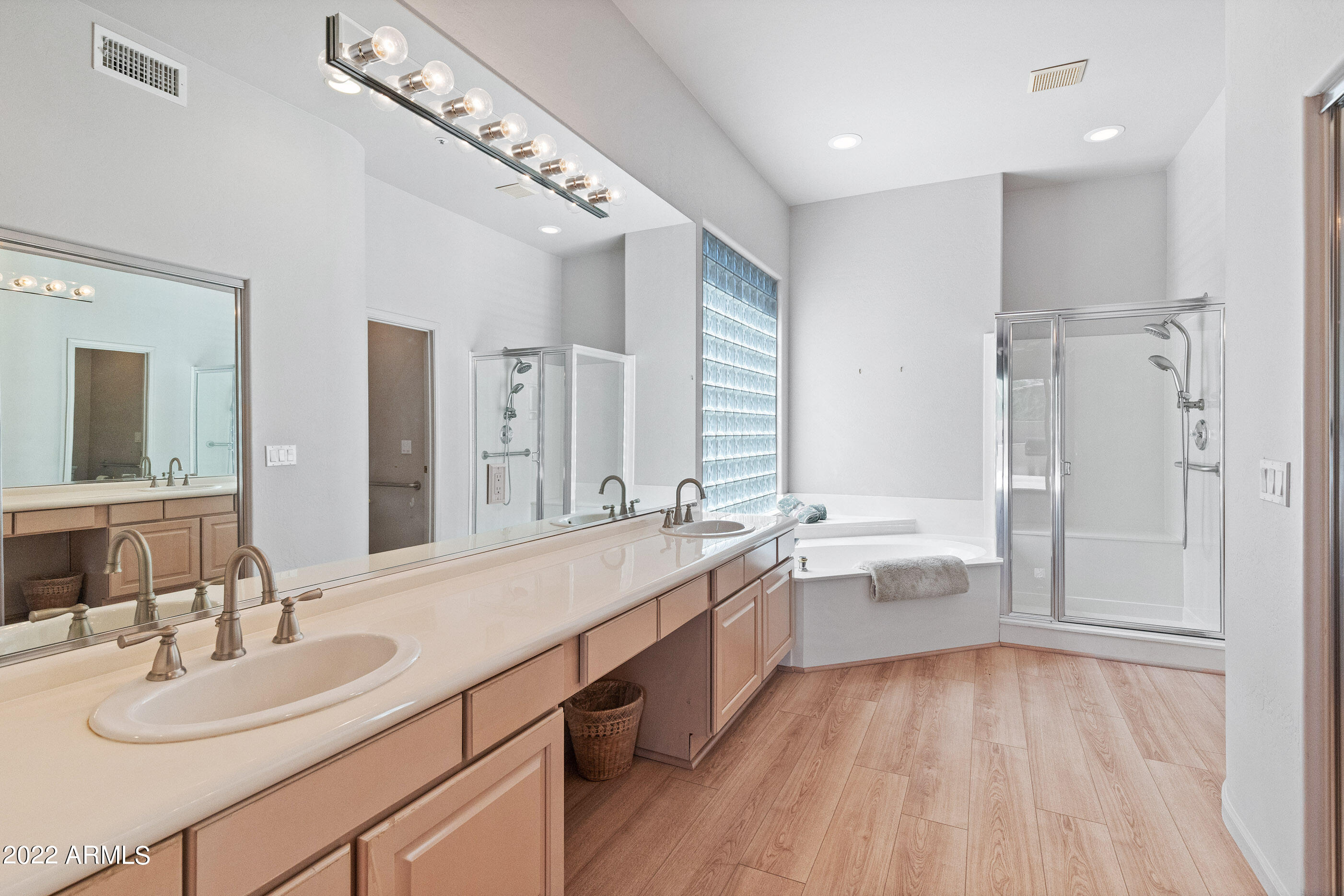 8247 East Mountain Spring Road Scottsdale, AZ 85255 - Photo 22 of 42 primary bathroom