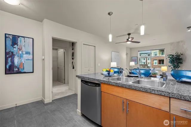 $624,950 | 5440 Leary Avenue Northwest, Unit 401, Seattle, WA 98107