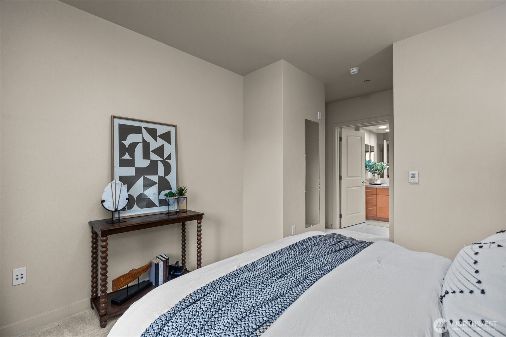 5440 Leary Avenue Northwest, Unit 401 Seattle, WA 98107 - Photo 15 of 40