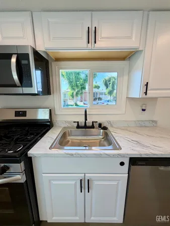 $58,900 | Undisclosed Address, Bakersfield, CA 93304