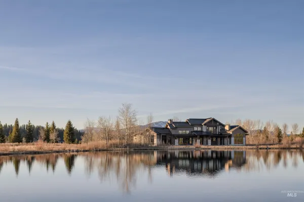 $4,250,000 | 212 Rawhide Loop, McCall, ID 83638
