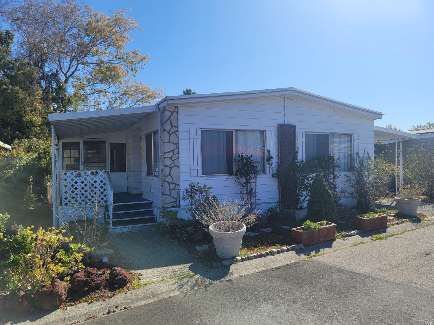 388 Bryce Canyon Road San Rafael, CA 94903 - Photo 1 of 1 a front view of a house