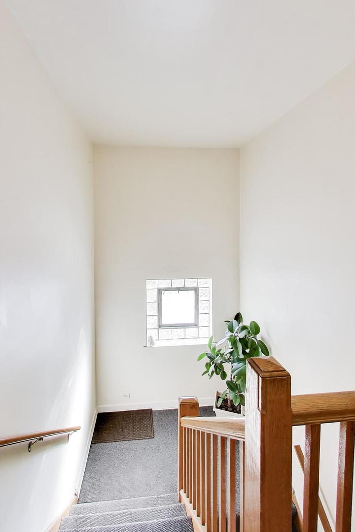 8428 McCormick Boulevard Skokie, IL 60076 - Photo 21 of 52