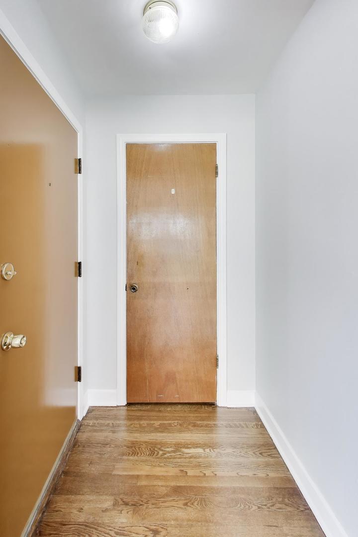 8428 McCormick Boulevard Skokie, IL 60076 - Photo 22 of 52