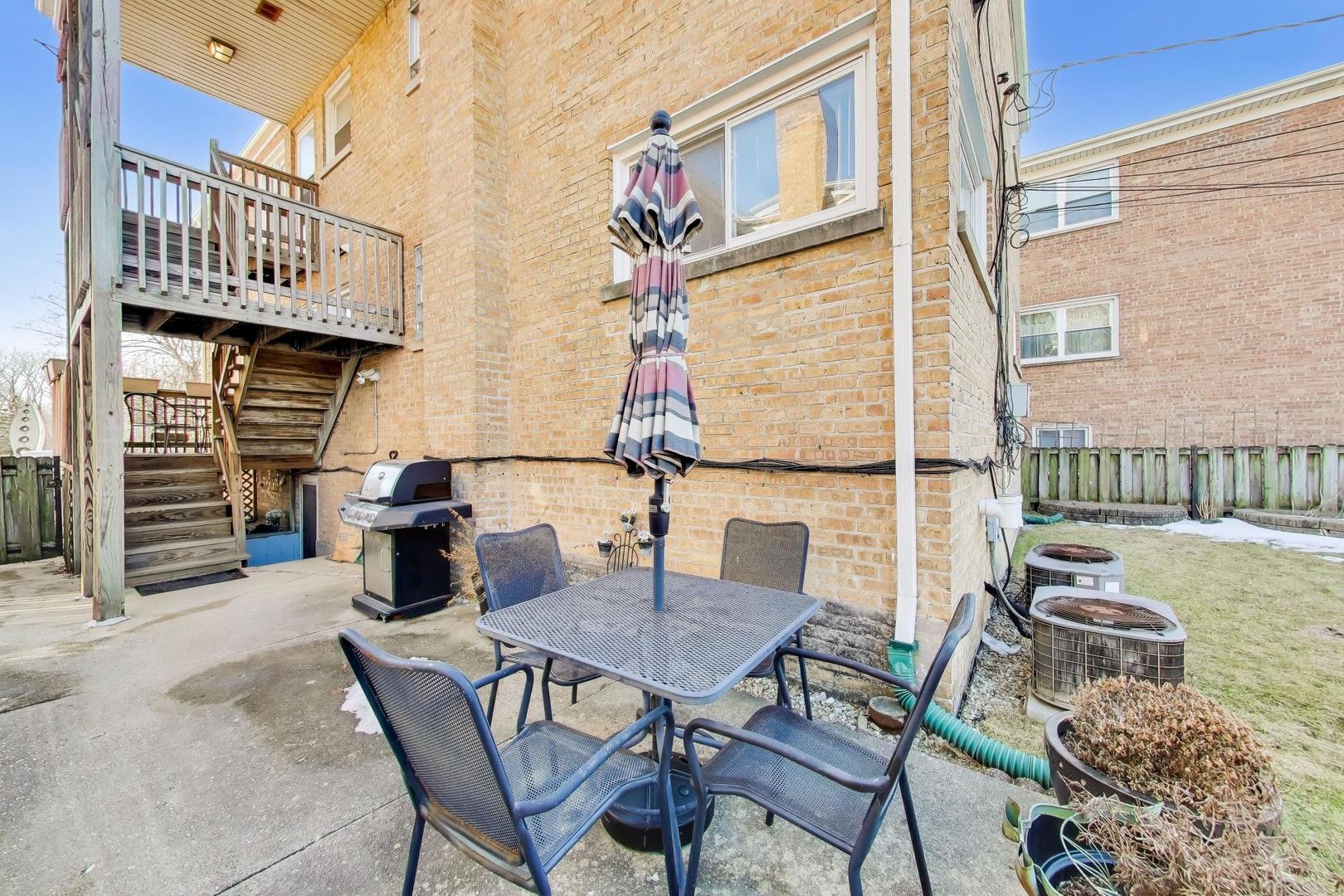 8428 McCormick Boulevard Skokie, IL 60076 - Photo 43 of 52