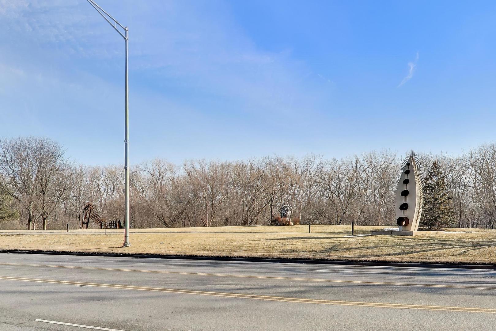 8428 McCormick Boulevard Skokie, IL 60076 - Photo 49 of 52