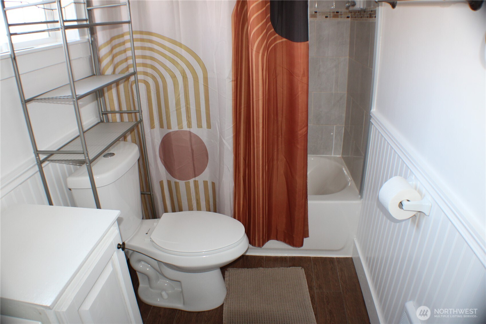 1224 4th Street Cosmopolis, WA 98537 - Photo 21 of 33 a bathroom with a toilet a sink and a mirror