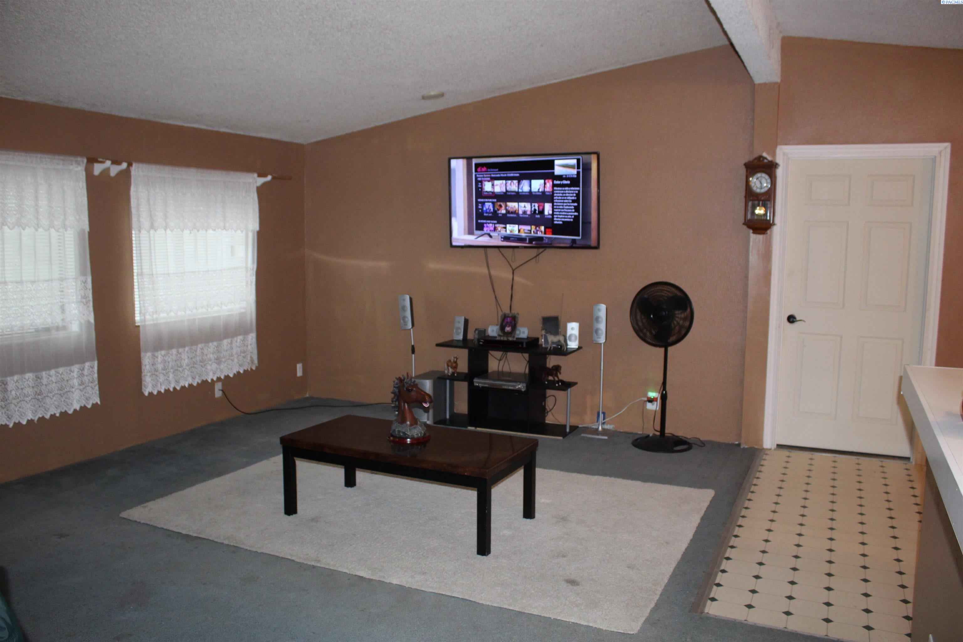 177902 McCreadie Road Grandview, WA 98930 - Photo 13 of 14 Gallery Image 13