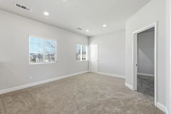 $534,000 | 2715 Las Rosas Avenue, Clovis, CA 93619