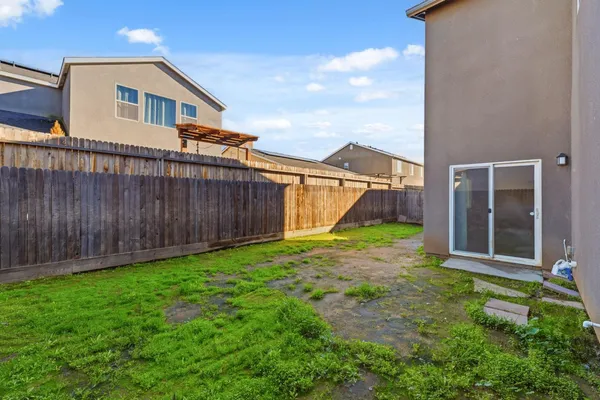 $534,000 | 2715 Las Rosas Avenue, Clovis, CA 93619