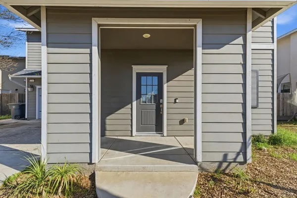 $534,000 | 2715 Las Rosas Avenue, Clovis, CA 93619