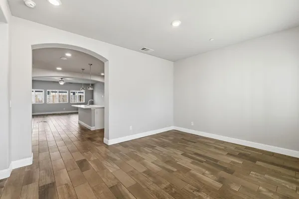 $534,000 | 2715 Las Rosas Avenue, Clovis, CA 93619