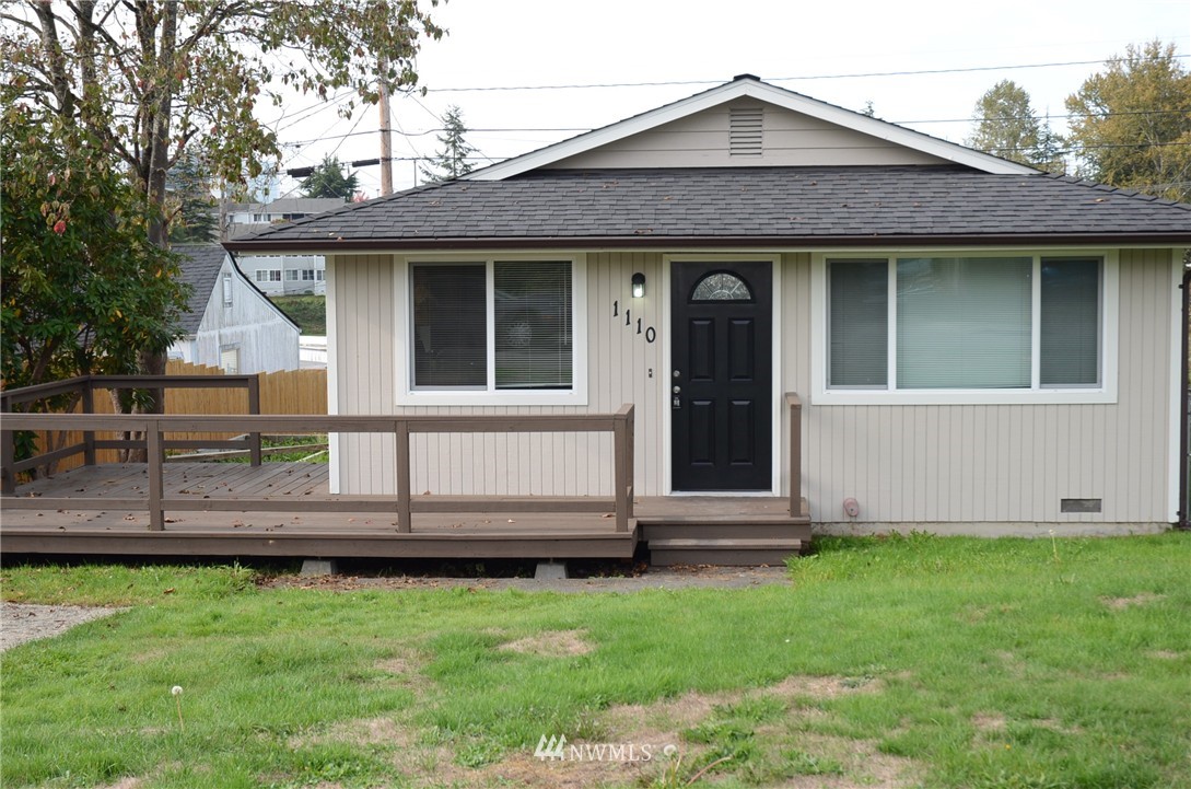 1110 Maple Street Everett, WA 98201 - Photo 1 of 15 Gallery Image 1