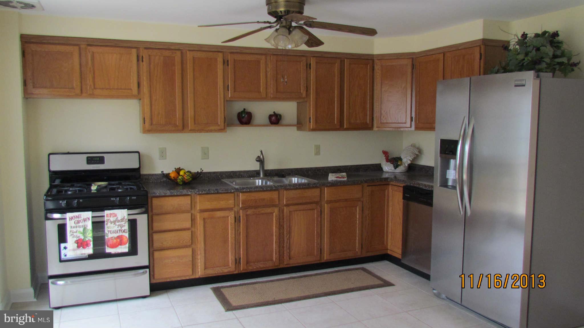 7837 Scholar Road Baltimore, MD 21222 - Photo 2 of 14 Kitchen