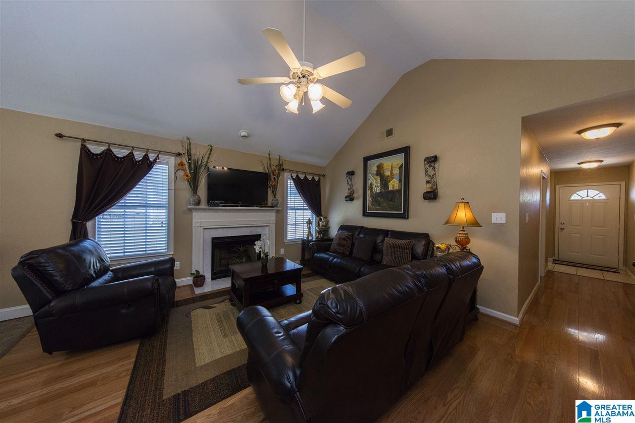 247 Carrington Lane Calera, AL 35040 - Photo 10 of 33