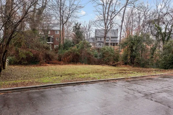 $375,000 | 2309 Oxford Road, Raleigh, NC 27608