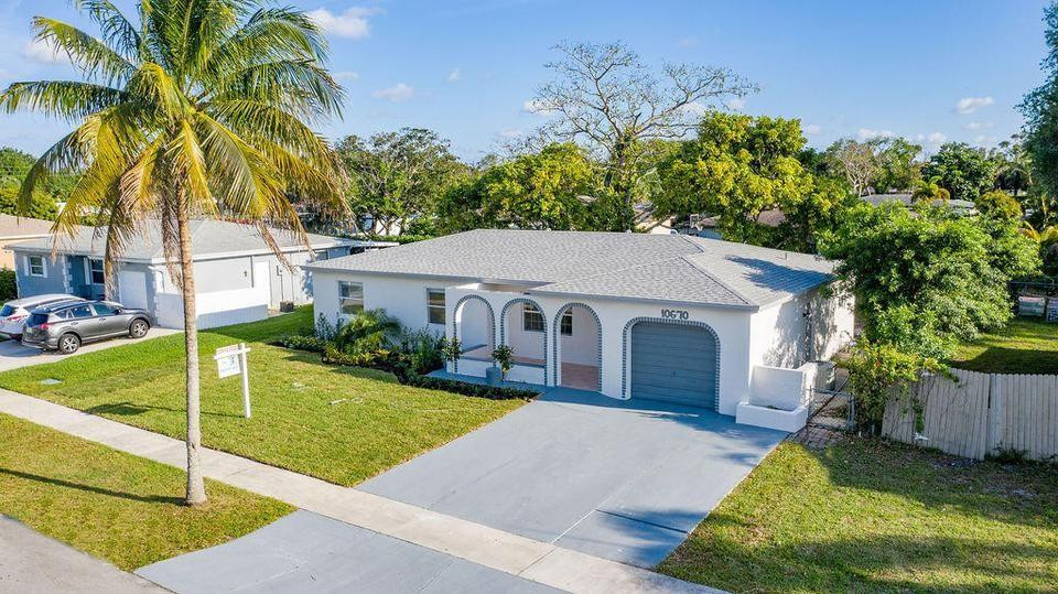 10670 Ember Street Boca Raton, FL 33428 - Photo 1 of 32 Photo 1