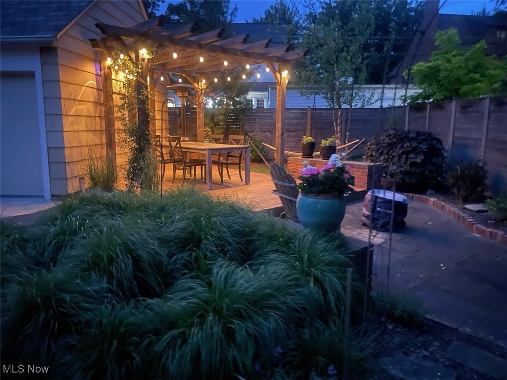 15805 Chadbourne Road Cleveland, OH 44120 - Photo 41 of 48 Gallery Image 41