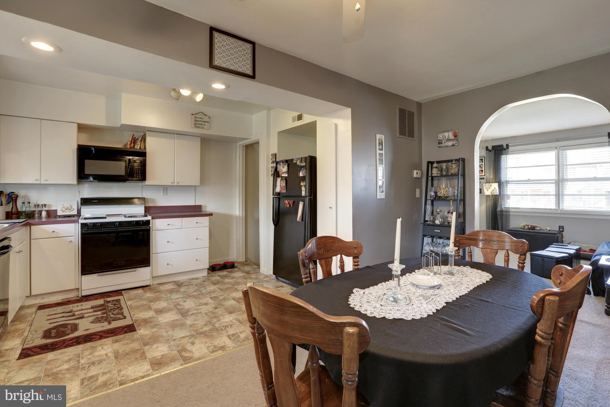 1682 Poles Road Baltimore, MD 21221 - Photo 11 of 30 Kitchen