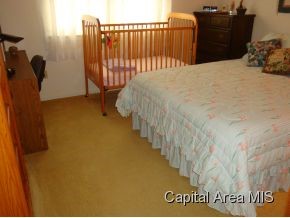 724 Rickard Road Springfield, IL 62704 - Photo 7 of 12