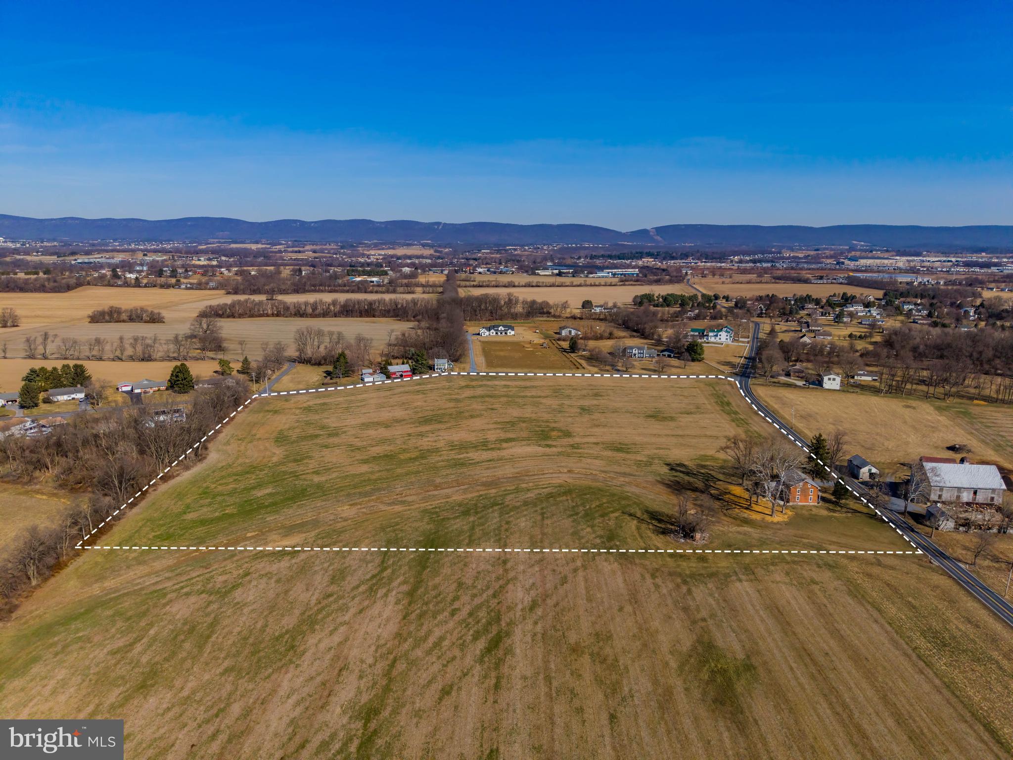 320 South Middlesex Road Carlisle, PA 17015 - Photo 64 of 66 a view of an ocean and beach