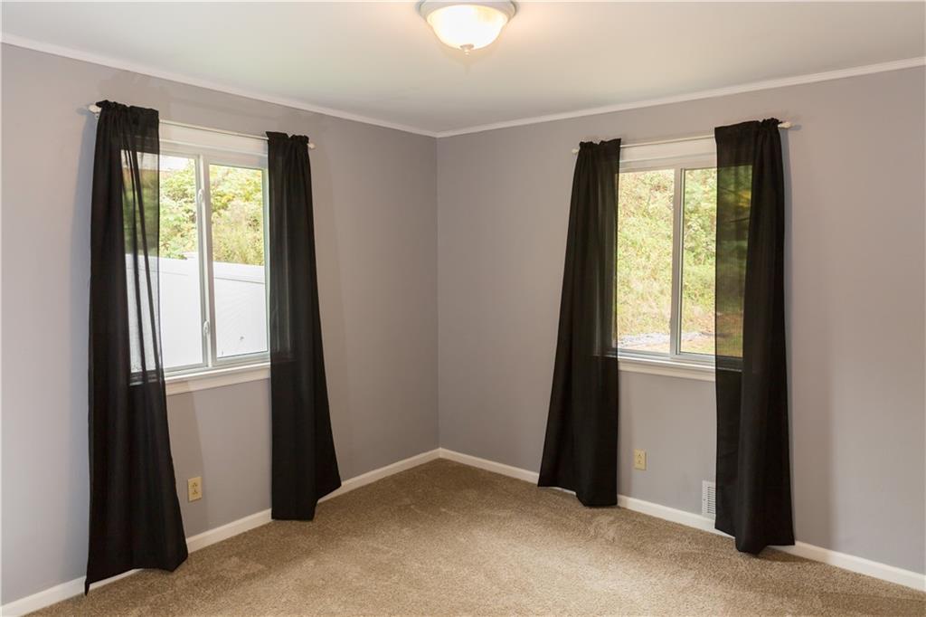 2535 Riddle Run Road Tarentum, PA 15084 - Photo 11 of 15 Gallery Image 11