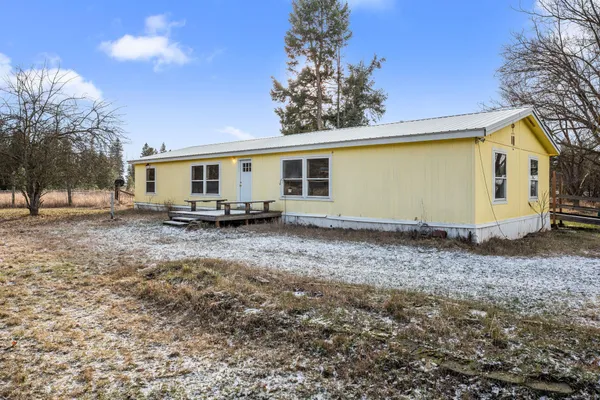 $435,000 | 30907 North Hardesty Road, Chattaroy, WA 99003