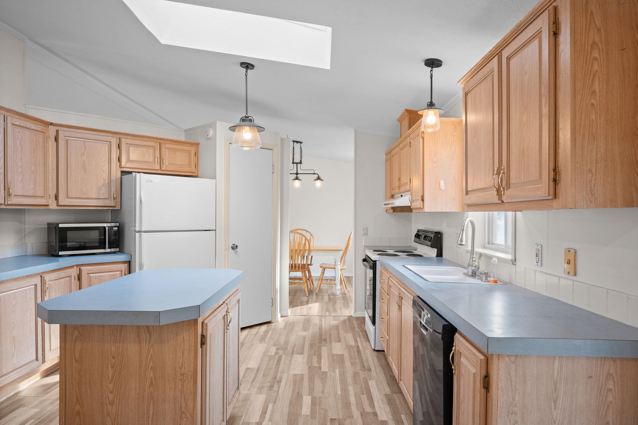 30907 North Hardesty Road Chattaroy, WA 99003 - Photo 12 of 38