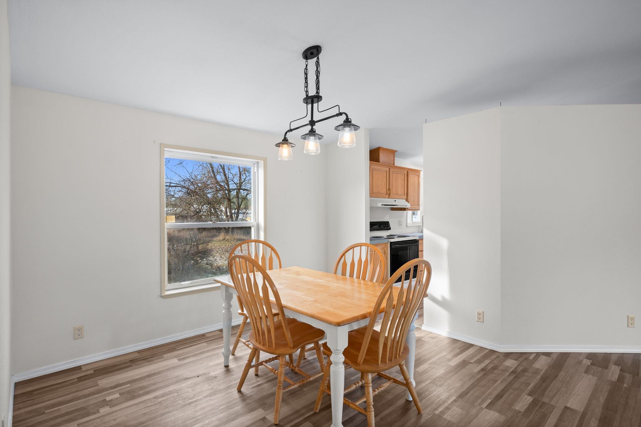 30907 North Hardesty Road Chattaroy, WA 99003 - Photo 16 of 38