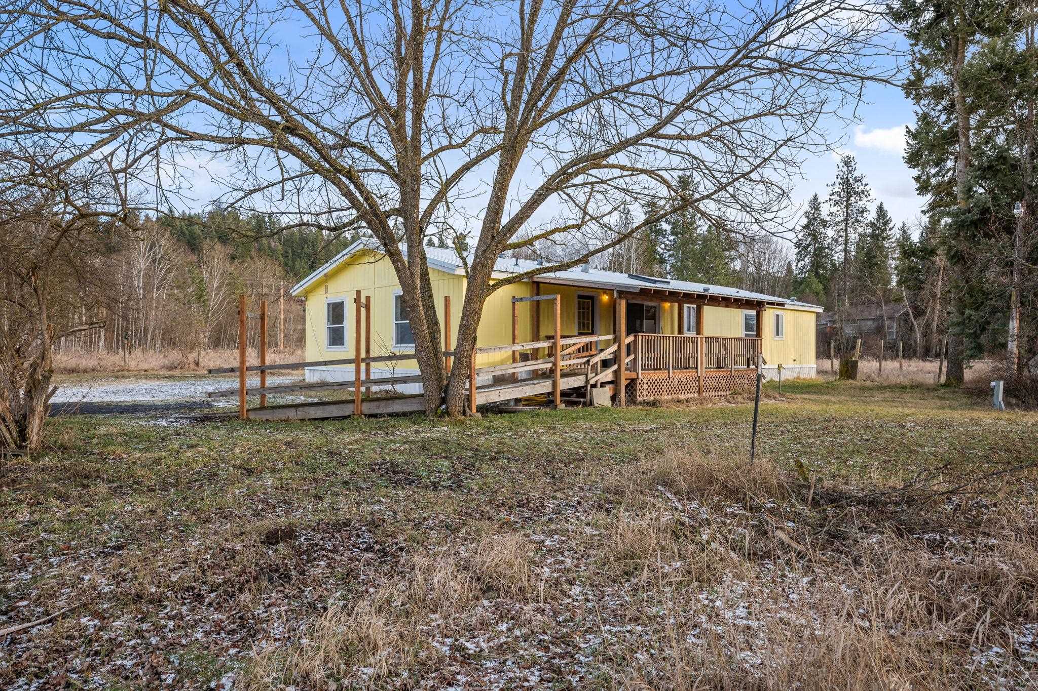 30907 North Hardesty Road Chattaroy, WA 99003 - Photo 33 of 38