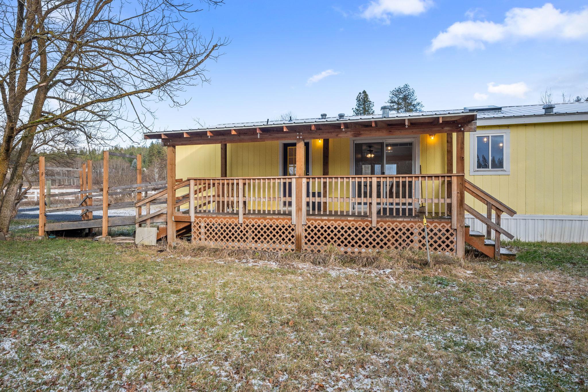 30907 North Hardesty Road Chattaroy, WA 99003 - Photo 34 of 38