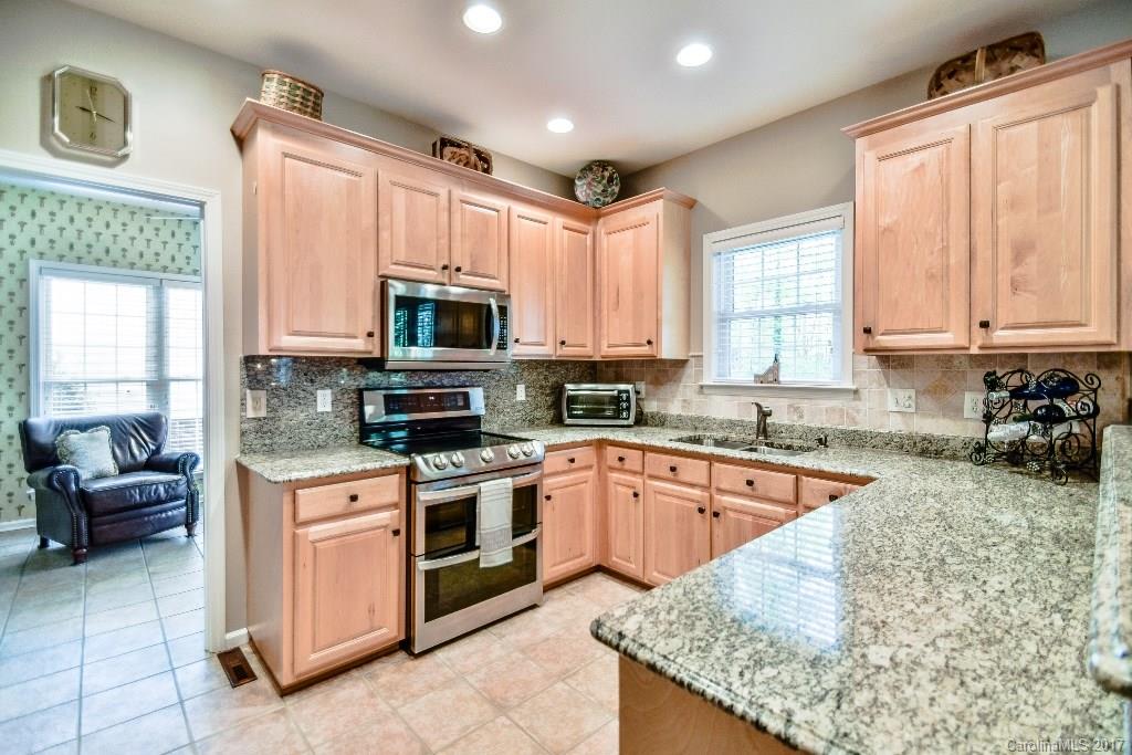 17039 Hampton Trace Road Huntersville, NC 28078 - Photo 10 of 24 Gallery Image 10