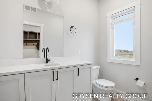 $615,000 | 12643 Ridgedale Drive, Allendale, MI 49401