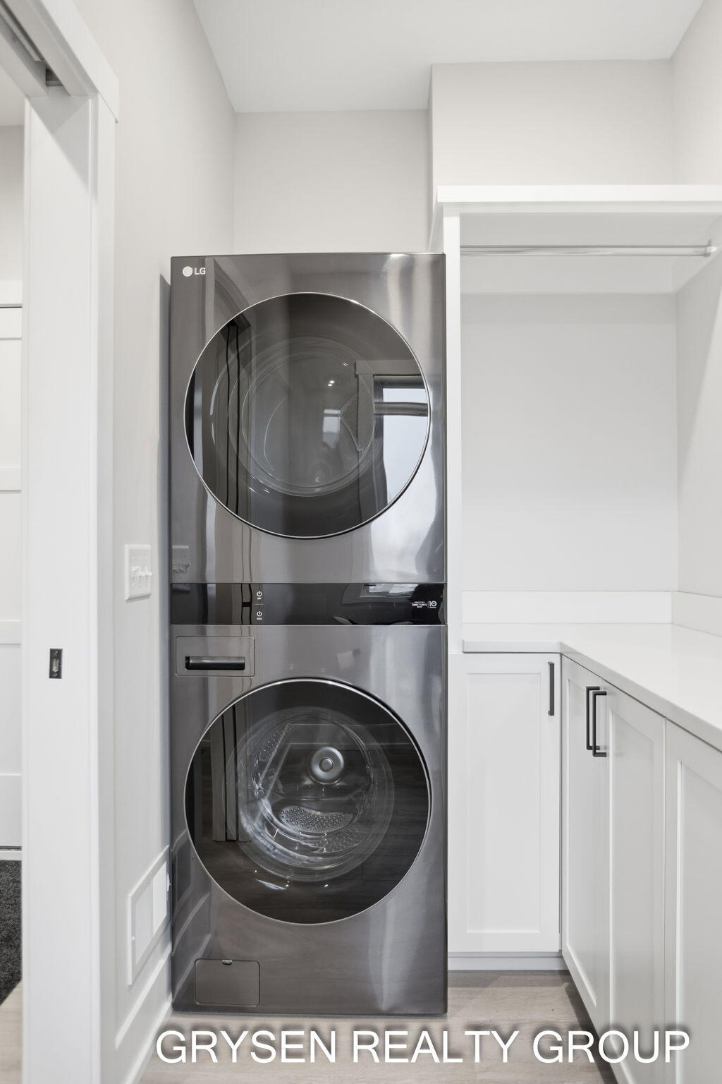 12643 Ridgedale Drive Allendale, MI 49401 - Photo 17 of 35 Laundry