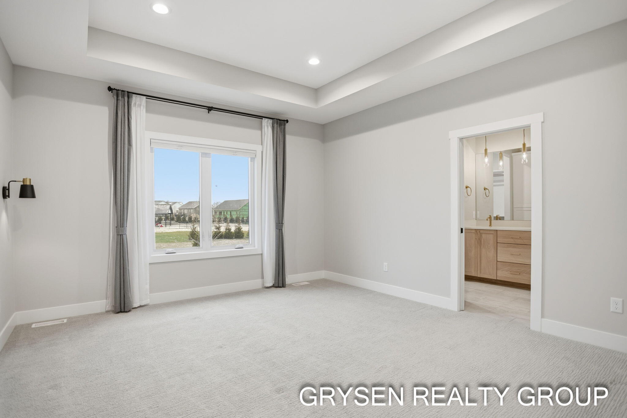 12643 Ridgedale Drive Allendale, MI 49401 - Photo 18 of 35 Primary