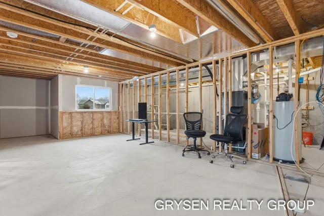 $615,000 | 12643 Ridgedale Drive, Allendale, MI 49401