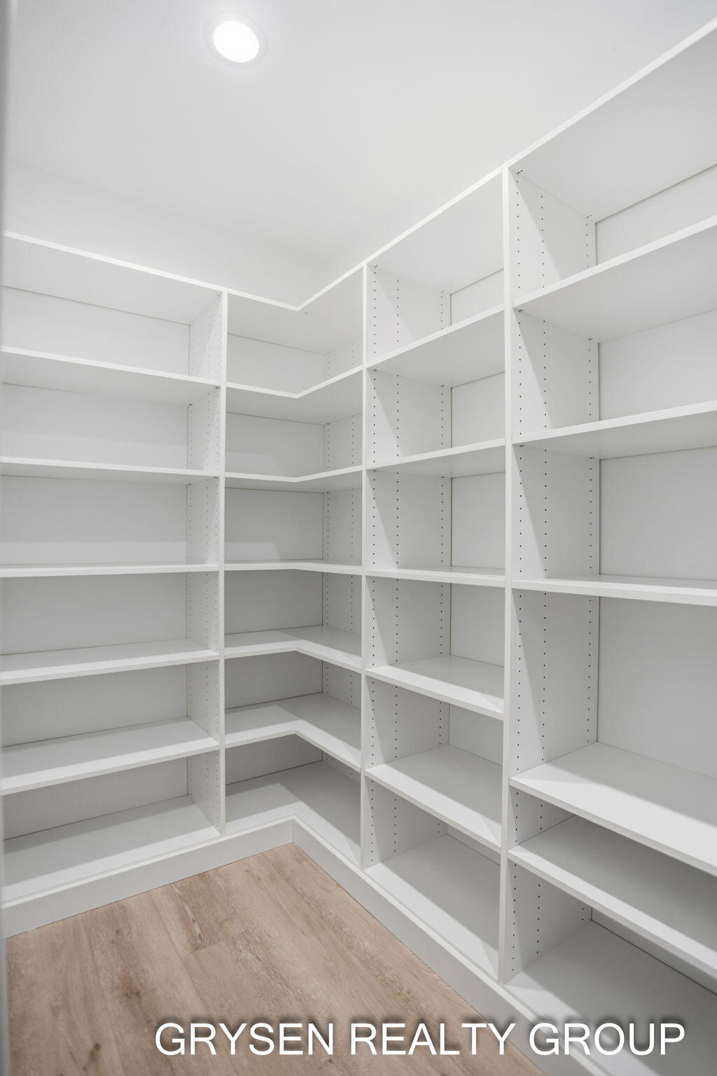 12643 Ridgedale Drive Allendale, MI 49401 - Photo 10 of 35 Pantry