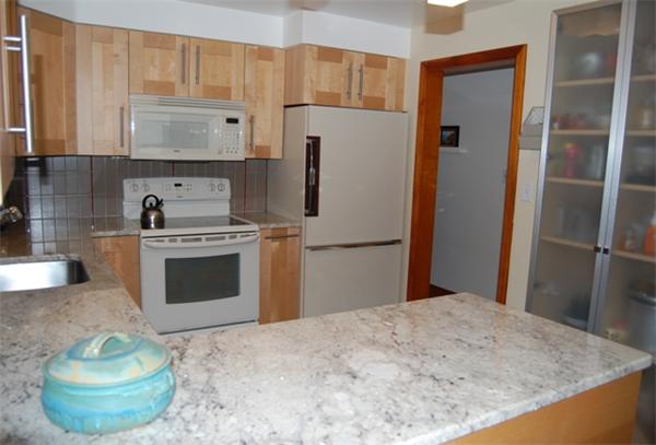 14 Beaverbrook Road Burlington, MA 01803 - Photo 5 of 16 Gallery Image 5