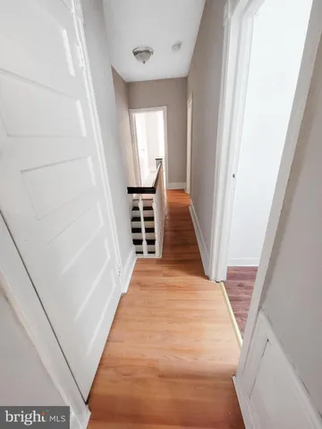 a bathroom with a sink and toilet