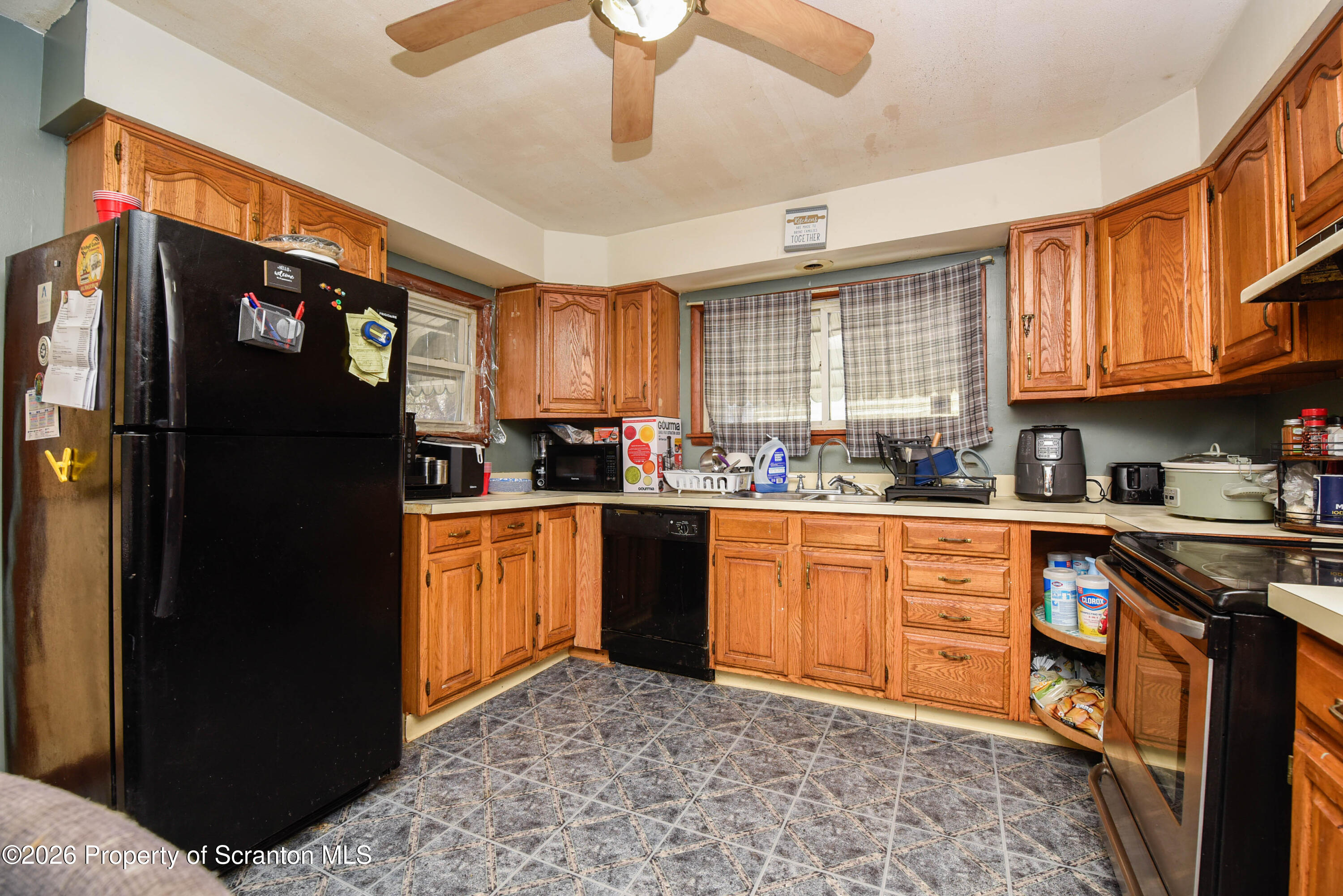 514 Albion Street Scranton, PA 18508 - Photo 16 of 36 _DSC8677