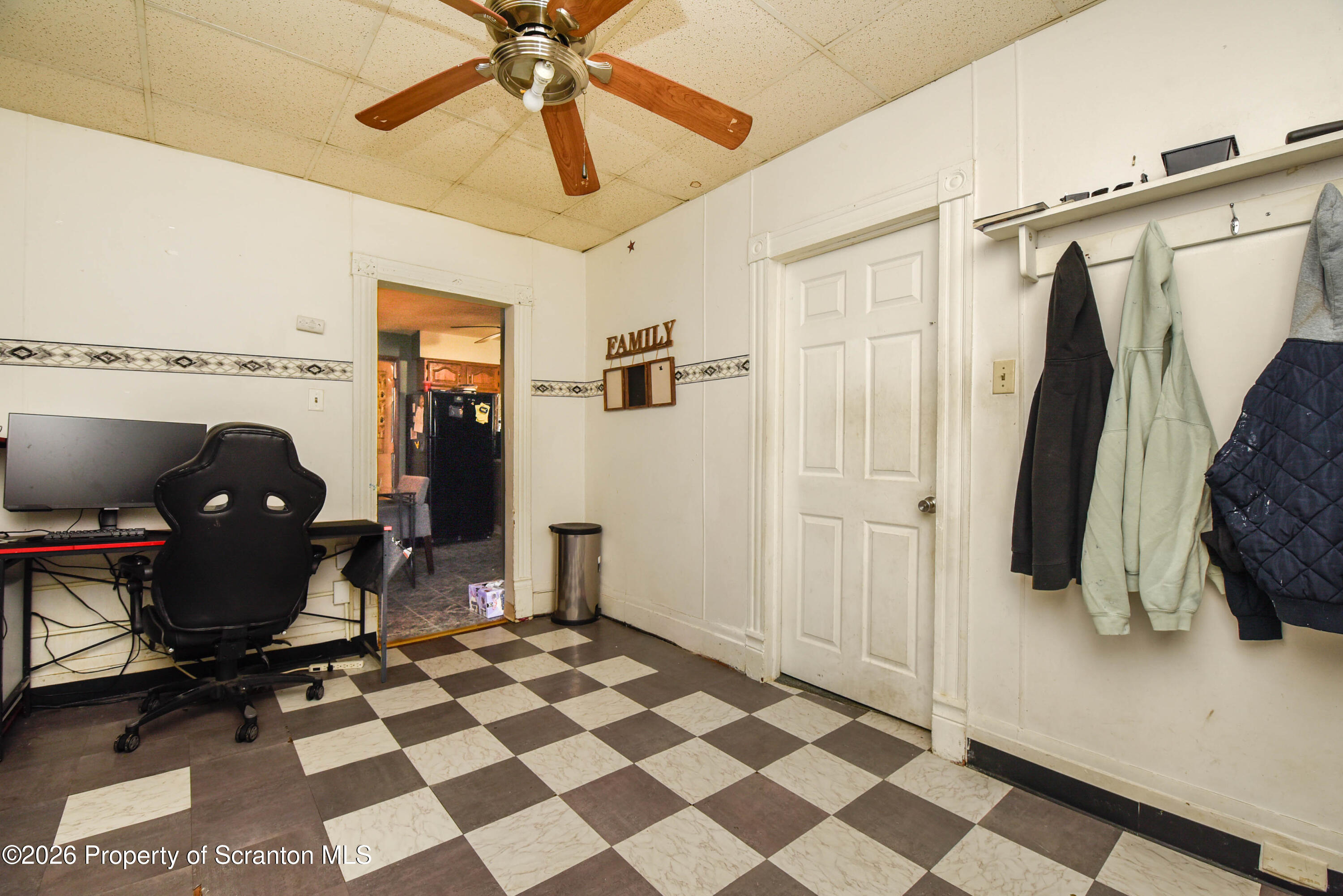 514 Albion Street Scranton, PA 18508 - Photo 8 of 36 _DSC8695