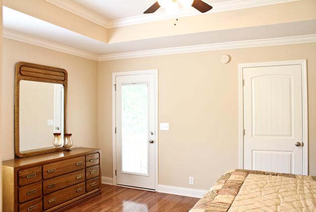 229 Rivendell Road Woodbury, TN 37190 - Photo 10 of 20 TREY & CEILING FAN/ ACCESS TO THE WOOD PORCH/BALCONY