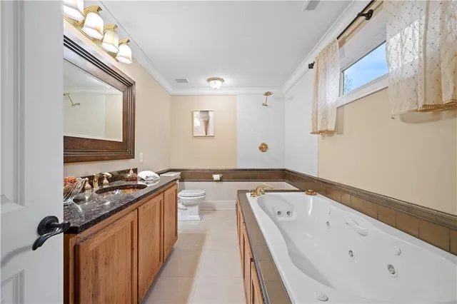 $634,900 | 408 Doctor Oak Lane, Coraopolis, PA 15108