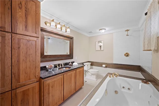 $634,900 | 408 Doctor Oak Lane, Coraopolis, PA 15108