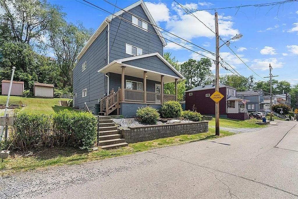 331 Clarence Street Pittsburgh, PA 15211 - Photo 1 of 33