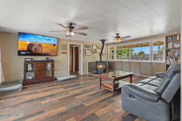 $404,900 | 270 Elm Street, Fernley, NV 89408